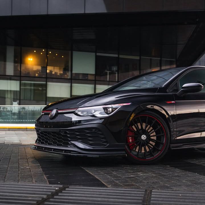 Which Tyres Should You Buy for Your Performance Car?