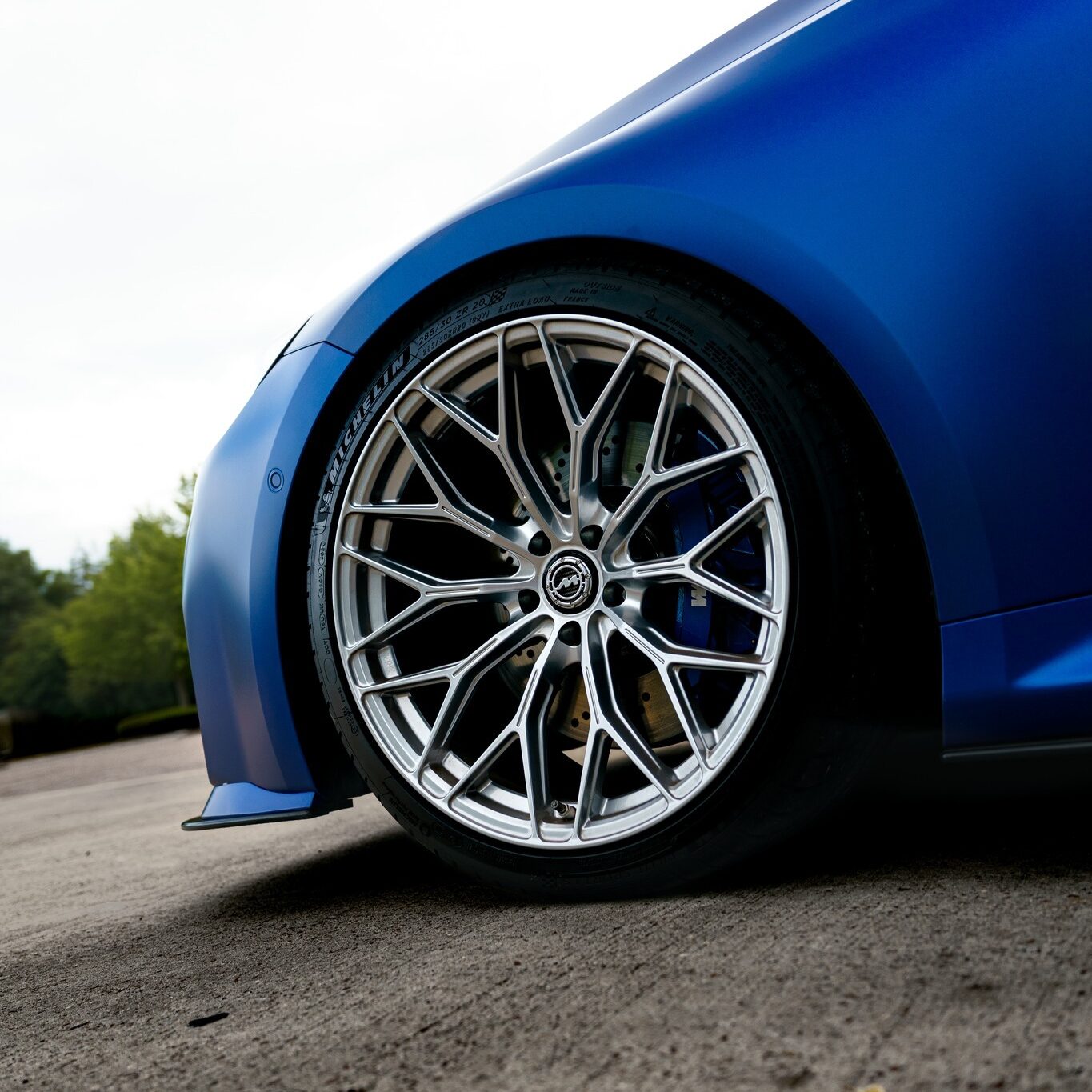 What’s the Difference Between Coilovers and Lowering Springs?