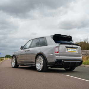 ROLLS ROYCE CULLINAN CARBON FIBRE DIFFUSER AND TIPS - CT DESIGN