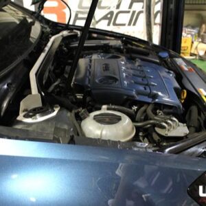 Ultra Racing Volkswagen Golf Mk7 / MK8 Front Strut Brace
