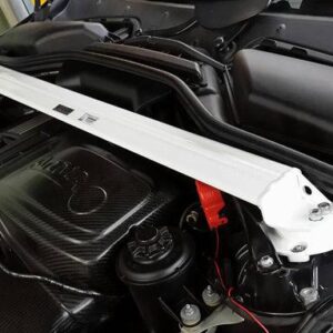 Ultra Racing BMW 5 Series (E60) Front Strut Brace