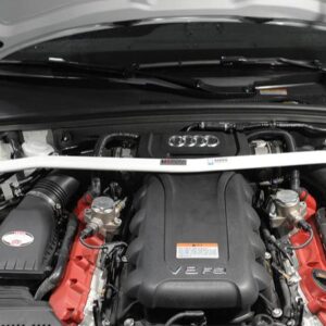 Ultra Racing Audi S5 / RS5 (8T) Front Strut Brace