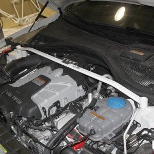 Ultra Racing Audi A6 (C7) Front Strut Brace