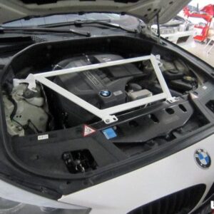 Ultra Racing BMW 7 Series  (F02) Front Strut Brace