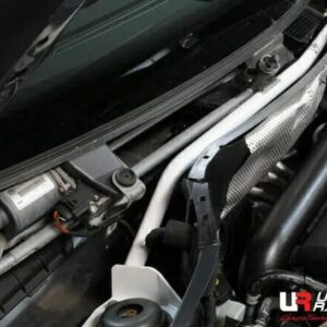 Ultra Racing Audi Q3 Front Strut Brace
