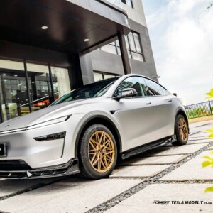 CMST - TESLA MODEL Y JUNIPER 2025+ GLOSS BLACK ABS PLASTIC FULL BODY KIT