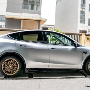 CMST - TESLA MODEL Y JUNIPER 2025+ GLOSS BLACK ABS PLASTIC SIDE SKIRTS