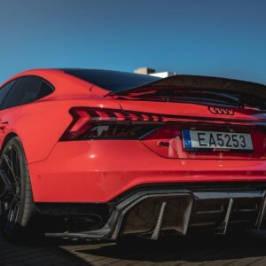 FUTURE DESIGN - AUDI E-TRON GT DRY CARBON FIBRE REAR DIFFUSER