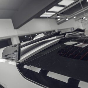 FUTURE DESIGN - BMW G06 X6 CARBON FIBRE ROOF SPOILER