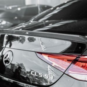 FUTURE DESIGN - MERCEDES BENZ CLS W257 DRY CARBON FIBRE REAR SPOILER ED1 STYLE