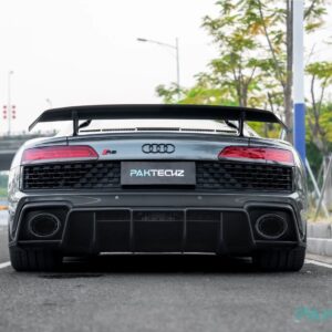 PAKTECHZ - AUDI R8 DRY CARBON FIBRE REAR DIFFUSER