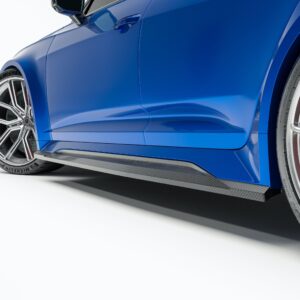 REVOZPORT - AUDI RS6 C8 DRY CARBON FIBER SIDE SKIRTS