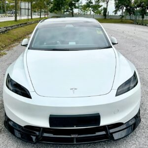 REVSTANCE - TESLA MODEL 3 FACELIFT HIGHLAND 2024+ ABS PLASTIC GLOSS BLACK FRONT LIP