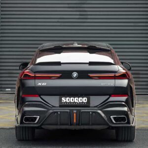 SOOQOO - BMW X6 G06 DRY CARBON FIBER LED REAR DIFFUSER