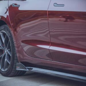 TAKD - TESLA MODEL 3 DRY CARBON FIBRE SIDE SKIRTS