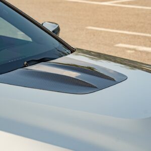 ACHEN CYBE - BMW M2 G87 DRY CARBON FIBER FRONT ENGINE BONNET HOOD TRIM